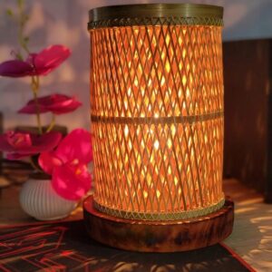 Luxry Round Shape Table